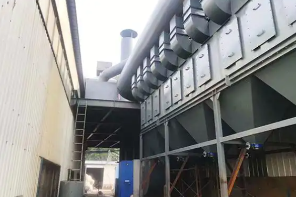 紡織廠前紡車間棉絮粉塵如何處理？濾筒除塵器技術解析